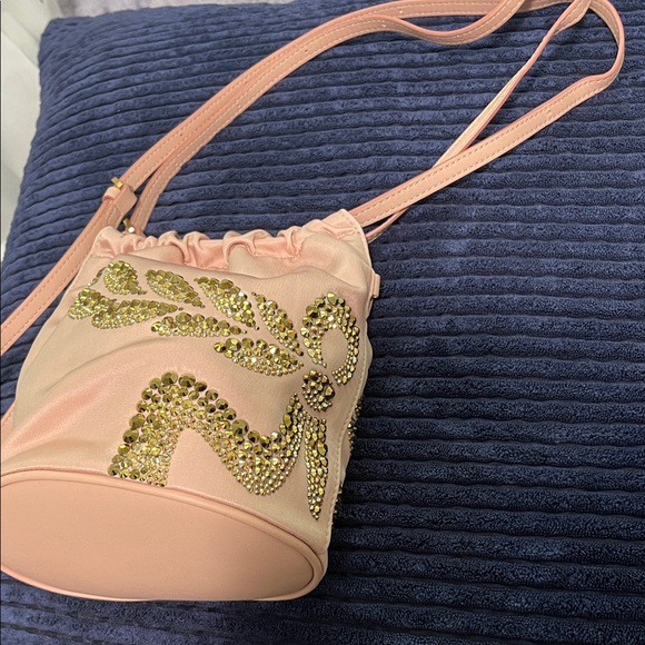 MCM Pink and Gold Shoulder Bag - Picture 2 of 6